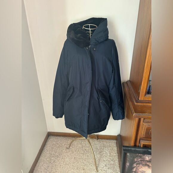 Abercrombie blue poly filled winter coat with faux fur hood lining size M - Picture 1 of 12
